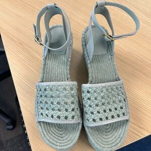 NWT Tory Burch Blue Celad Leather and Macrame Sandals - size 11
